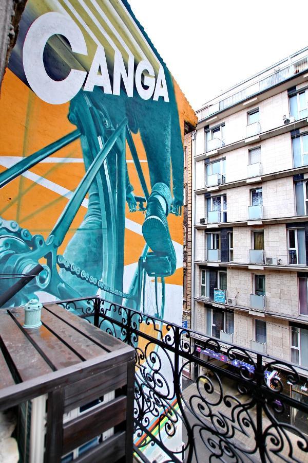 Awesome Budapest Downtown Studio W Balcony & Free Private Parking Exterior foto